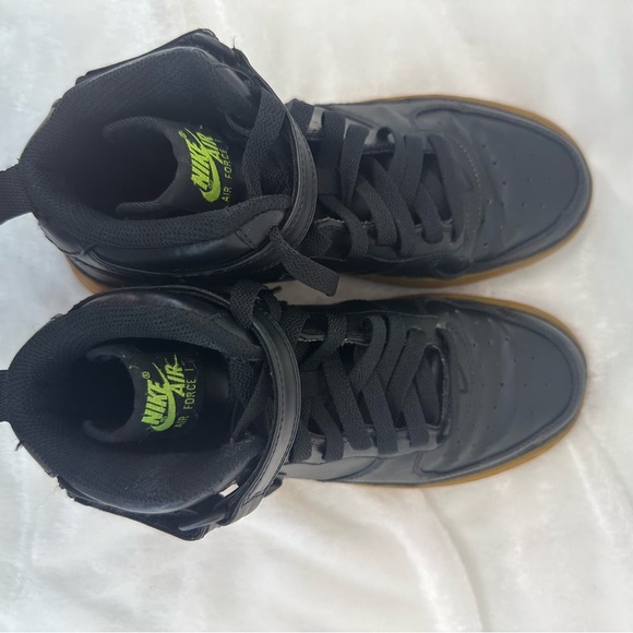 Nike Air Force 1 One Black Sneakers green stitching size 5